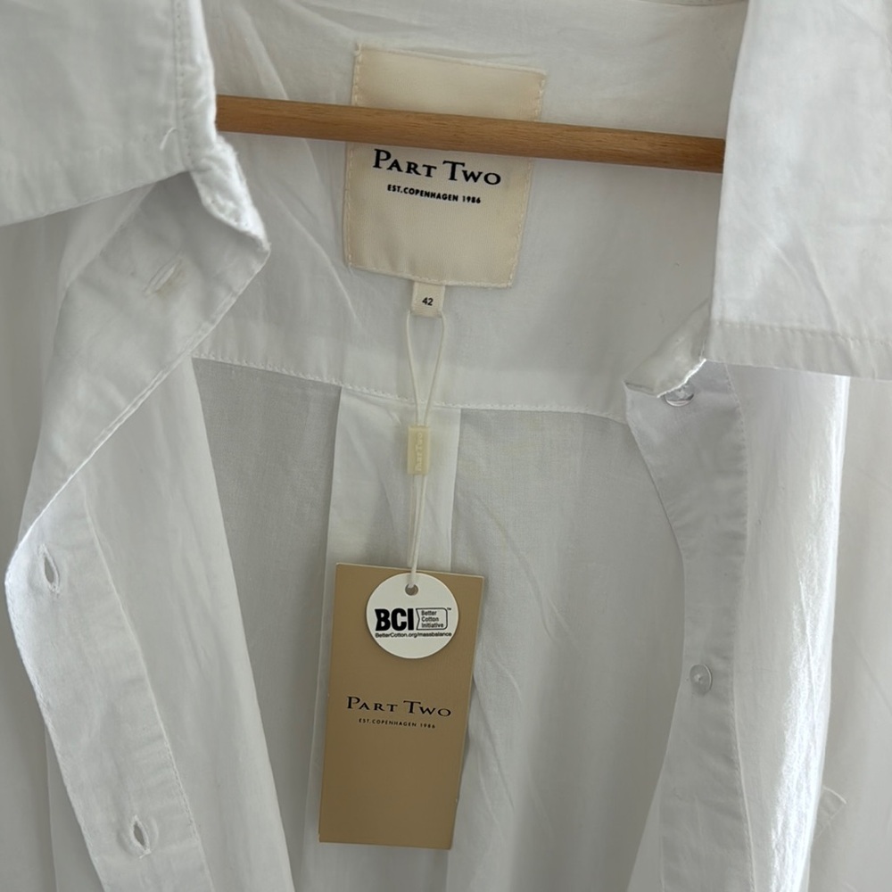 Part Two Button up - Picture 3 of 4